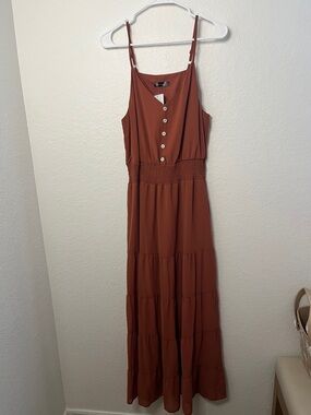 Pretty Garden Rust Tiered Button-Front Maxi Dress with Smocked Waist
